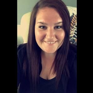 Meet your Posher, Courtney